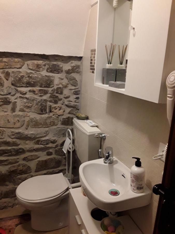 Ferienwohnung Il Torchio Dolceacqua Exterior foto